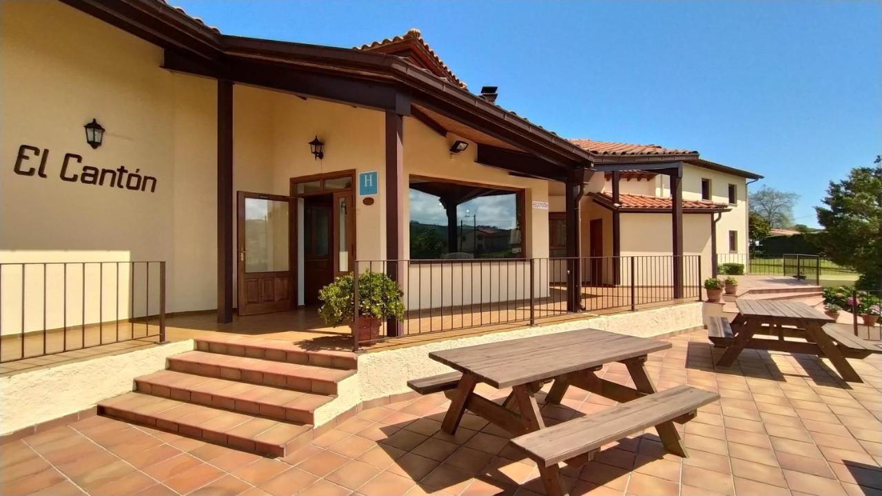 El Canton Hotel *